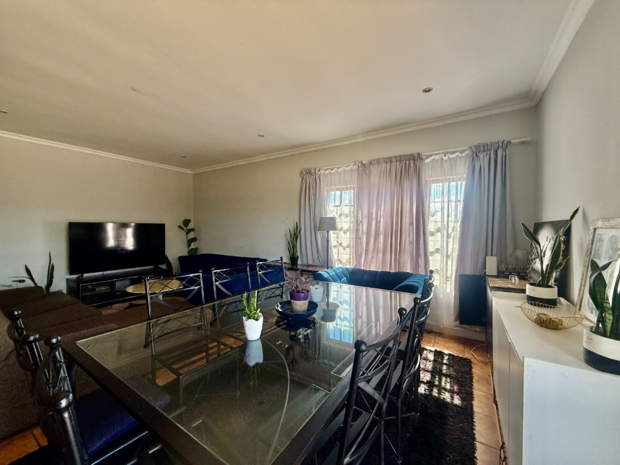 3 Bedroom Property for Sale in Landsmeer Residential Estate North West